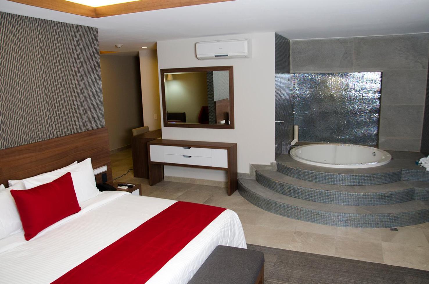 Hotel 5 De Mayo ปวยบลา ภายนอก รูปภาพ