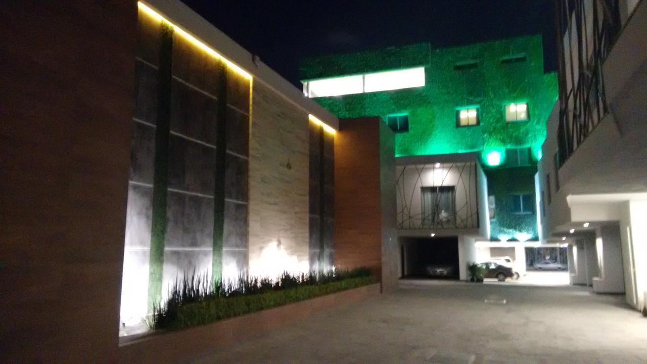 Hotel 5 De Mayo ปวยบลา ภายนอก รูปภาพ